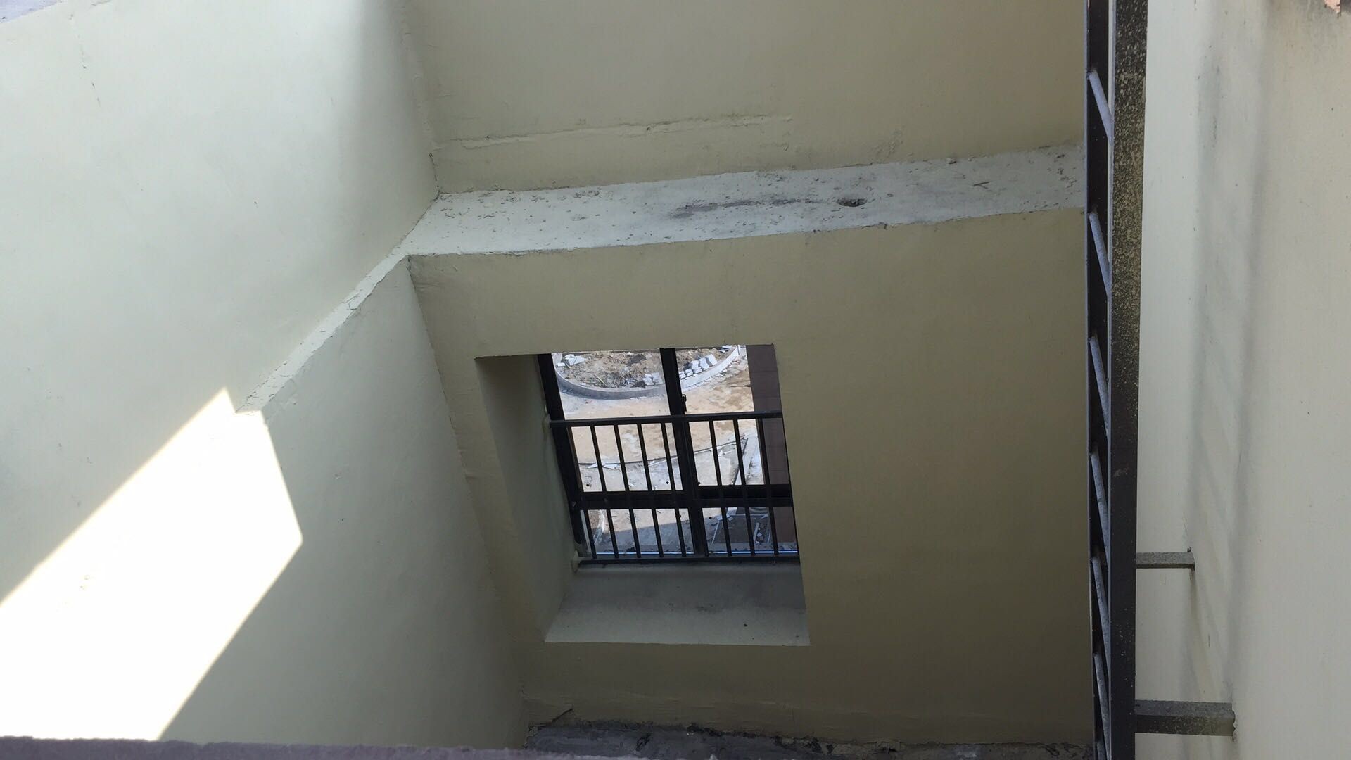 2015112409203459424425 (1).jpg