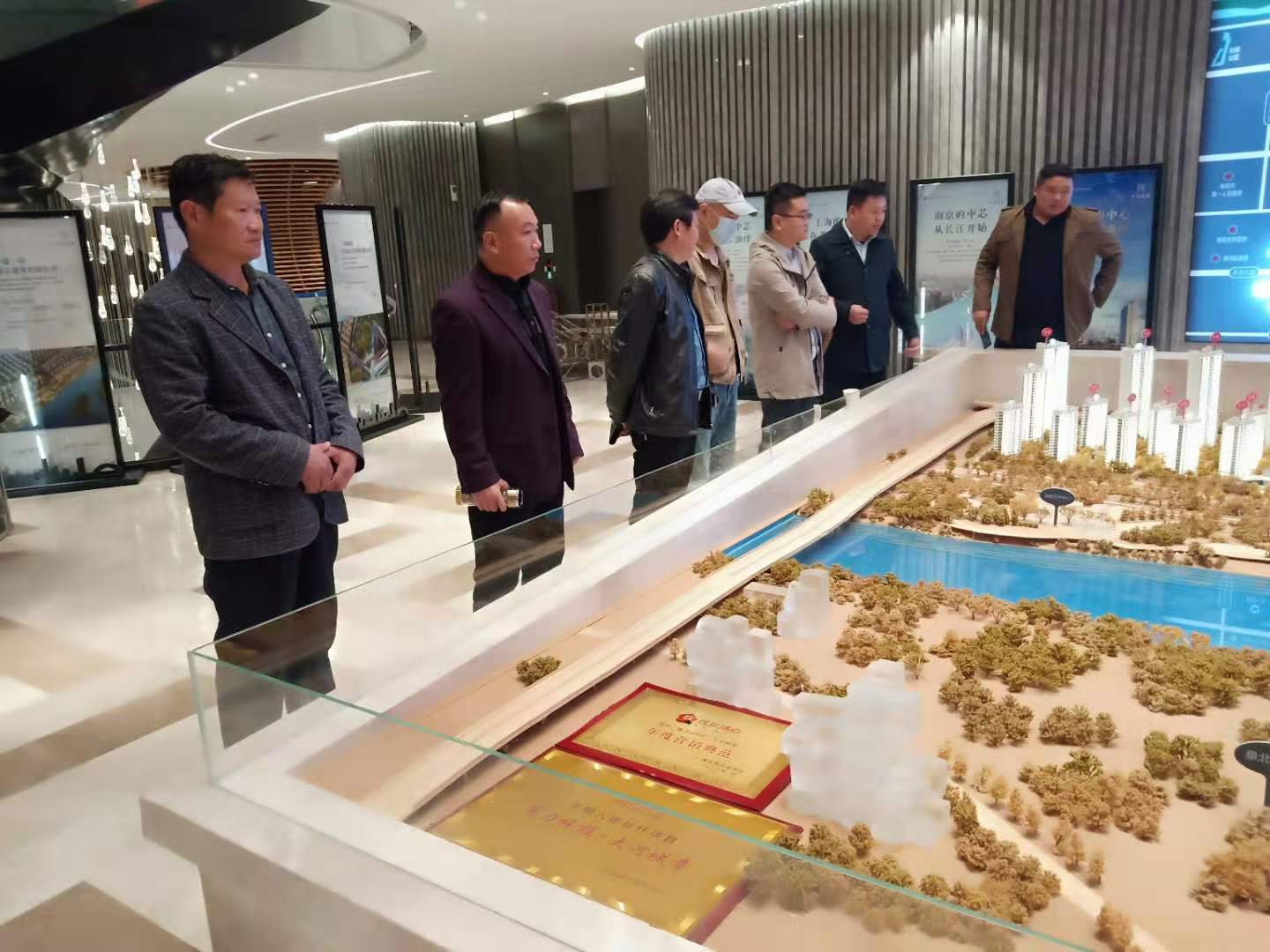 微信图片_20201119100202.jpg