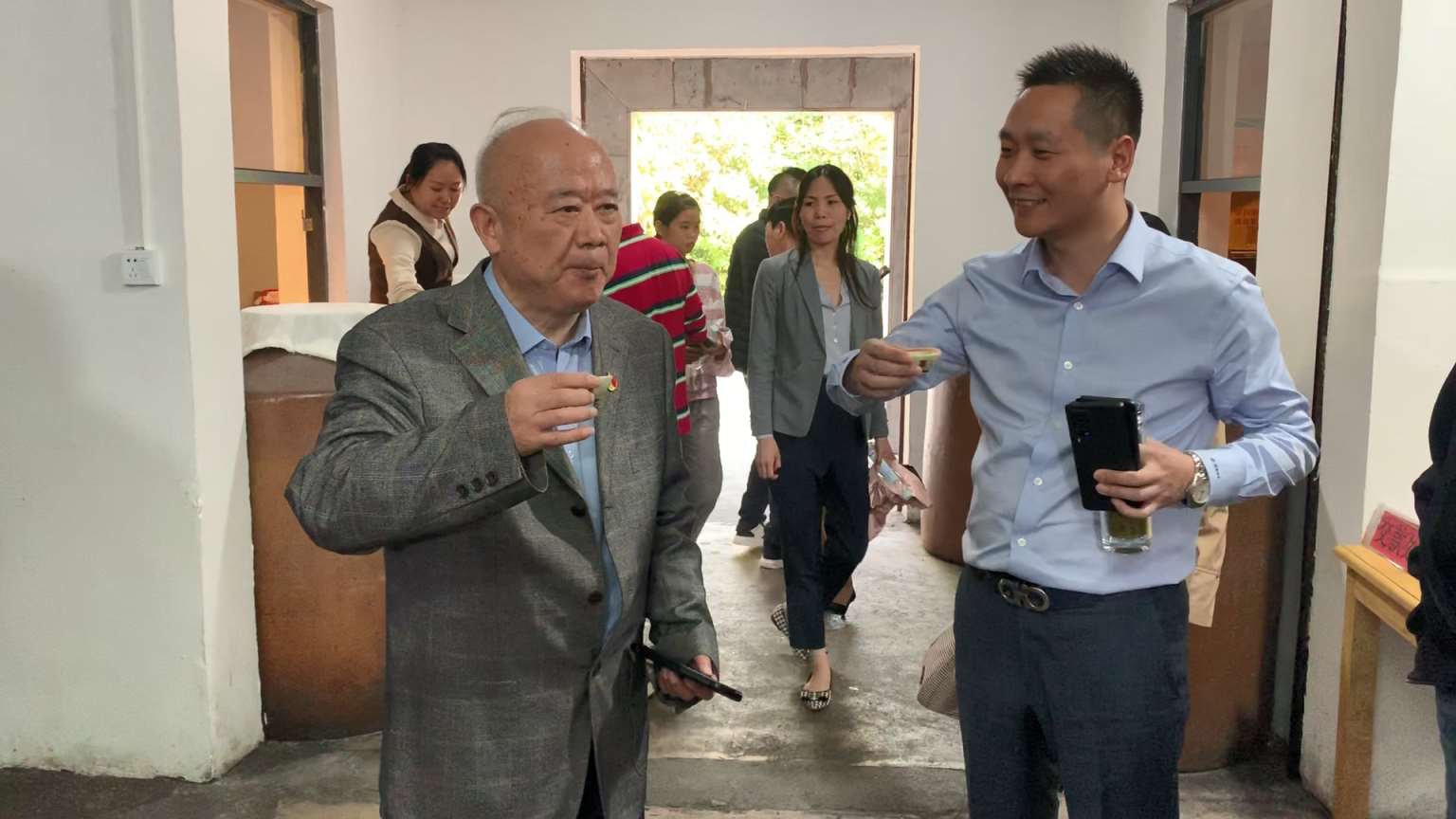 Compress_WeChat_2023102617331[00_00_04][20231026-173428].jpg
