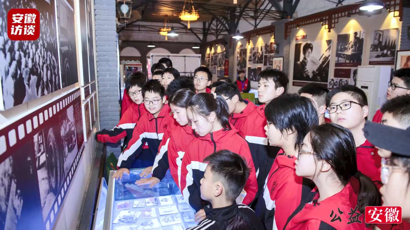 Compress_一上午，五个团队来到雷锋文化展览馆参观学[00_00_08][20250301-220443].jpg