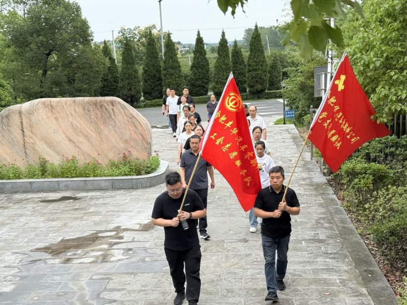 1750778740130638.jpg Compress_图片4.jpg