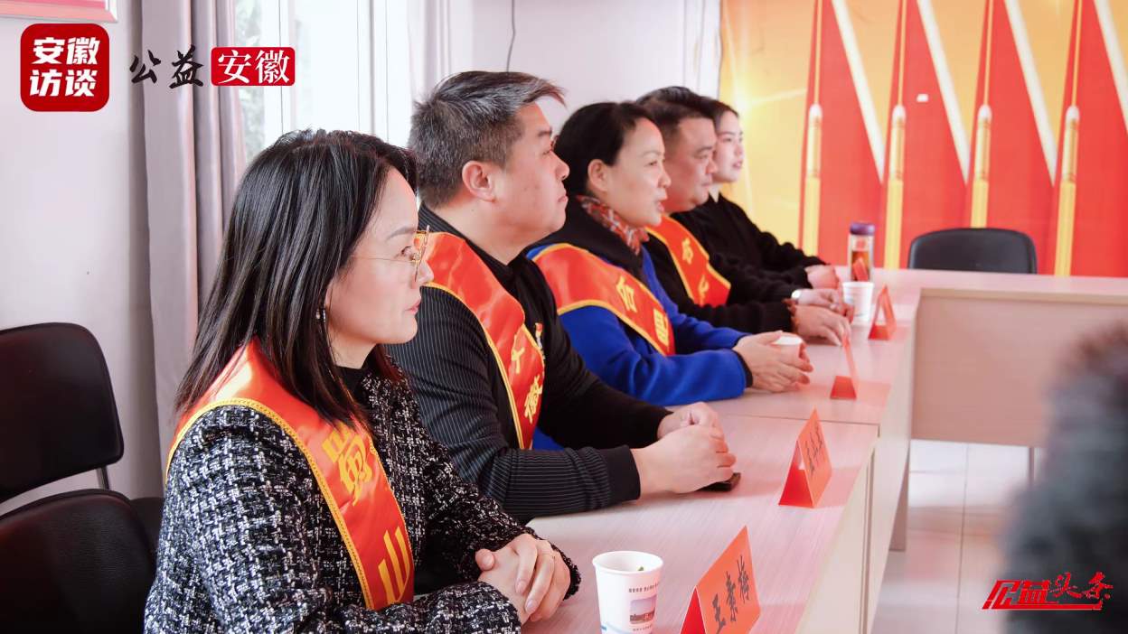 Compress_各级好人齐聚铭传乡 为30位困难家庭送去[00_00_51][20251219-183301].jpg